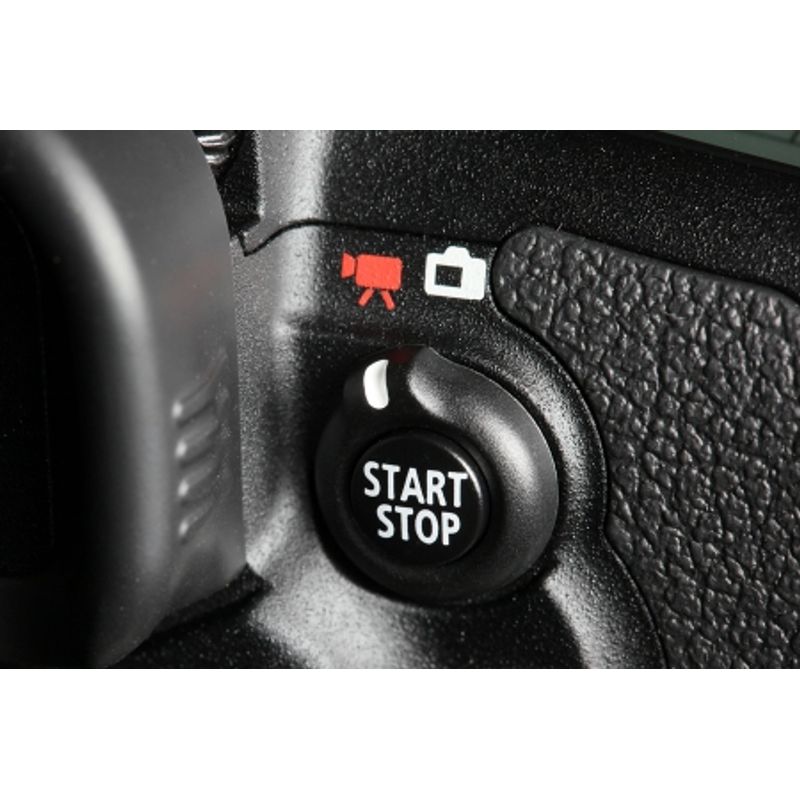 kit-promo-canon-eos-7d-body-bonus-ef-50mm-f-1-4-imprimanta-multifunctionala-pixma-mg7150-30806-4_30807