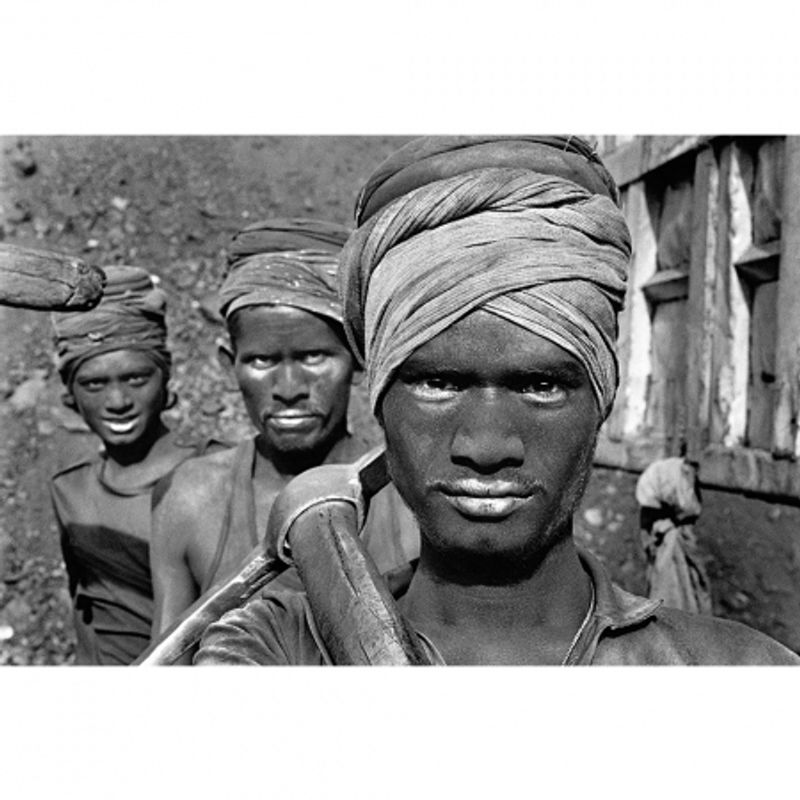 sebastiao-salgado-photofile--27068-2