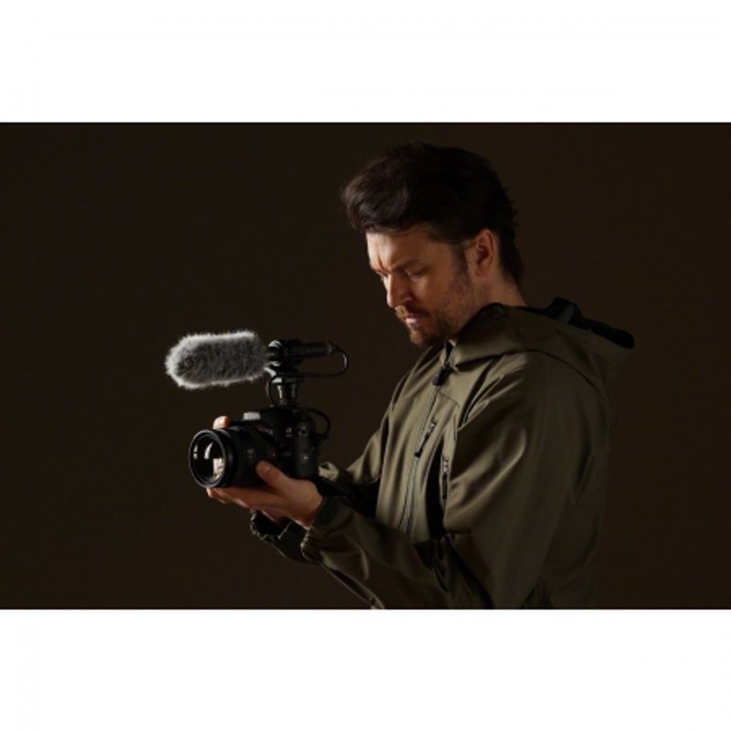 sony-aparat-foto-slt-a77ii-ilca-77ii-sal16-50mm-34634-10