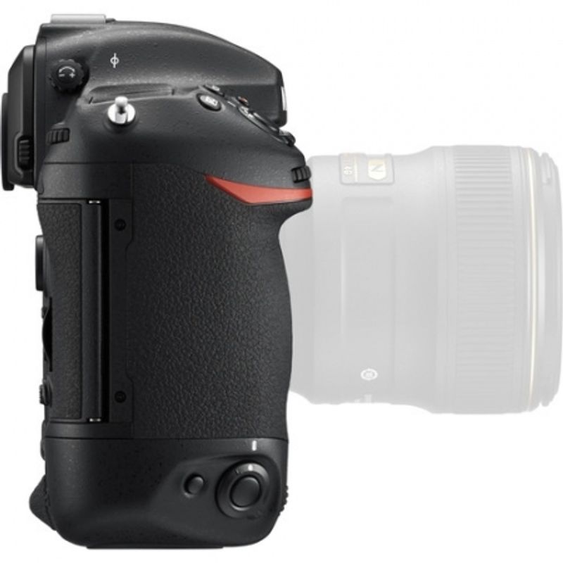 nikon-d5-dual-cf-48094-4-810