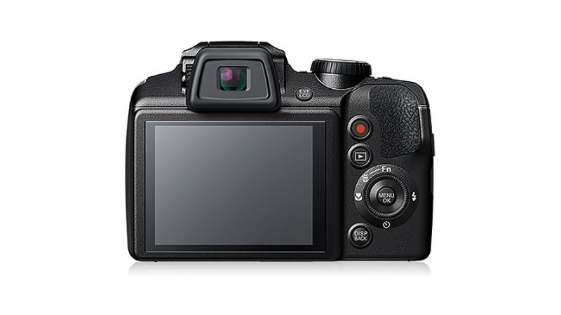Fujifilm Finepix S9800 - F64.ro