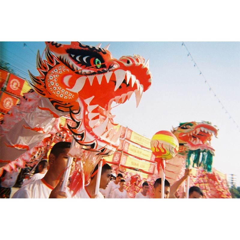 lomography-simple-use-camera--400-36-color-66430-2-626