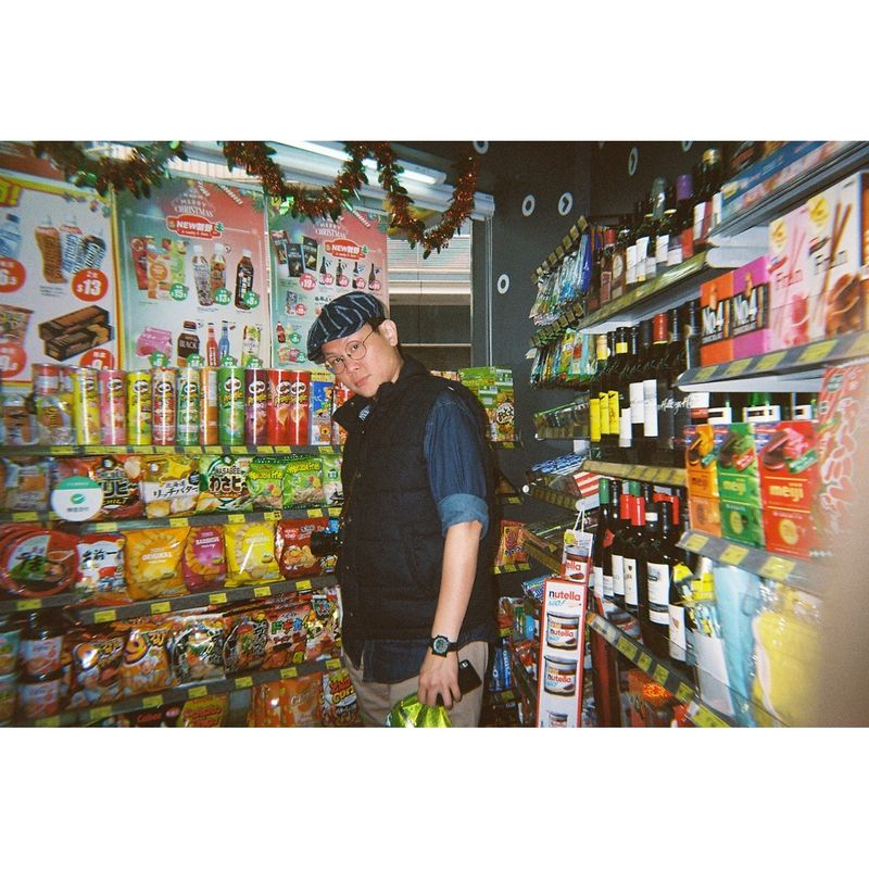 lomography-simple-use-camera--400-36-color-66430-10-956
