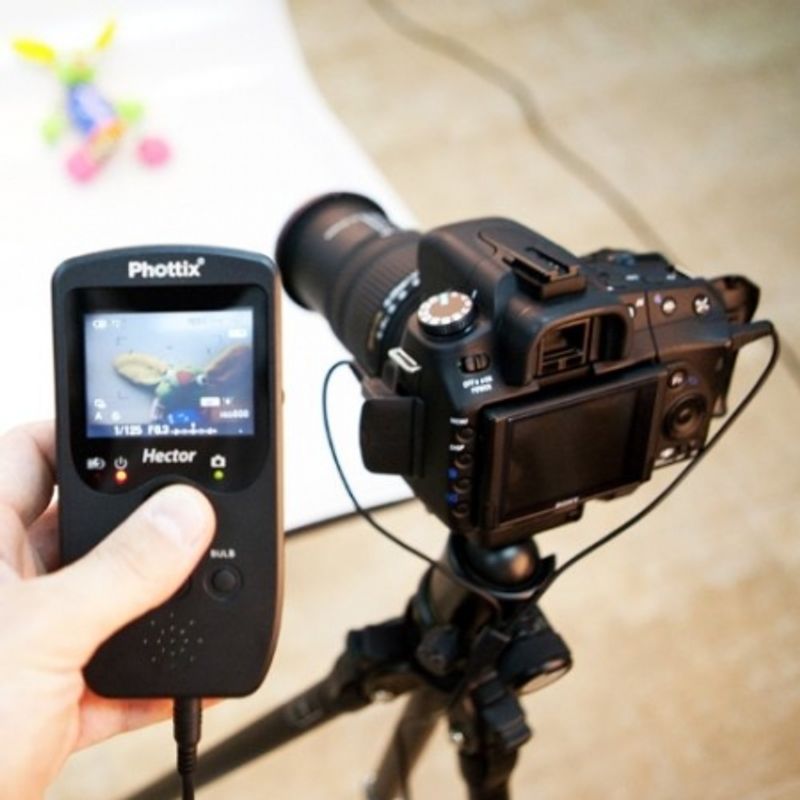phottix-hector-live-view-wired-remote-set-for-nikon-35543-3