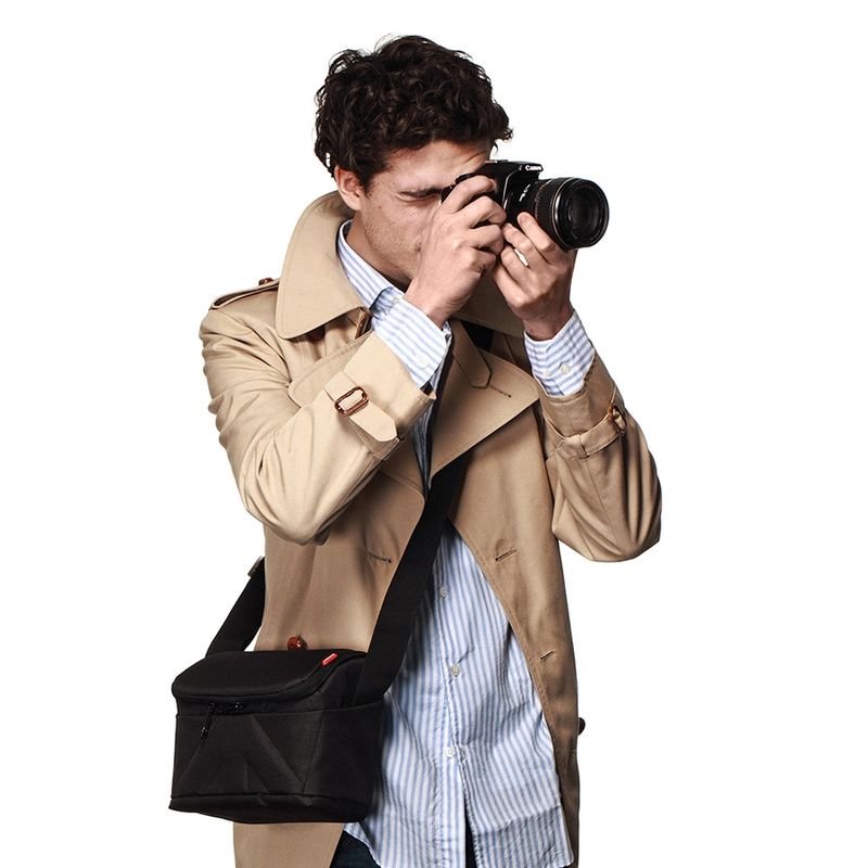 manfrotto-amica-40-geanta-foto-de-umar--neagra-40126-4-646