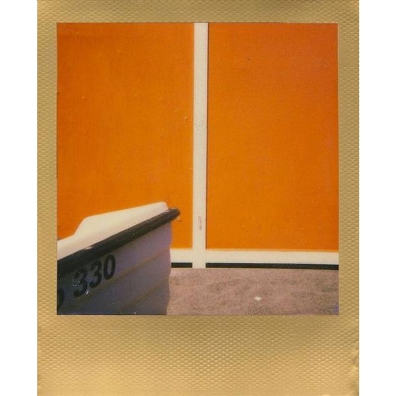 polaroid-impossible-film-color-pentru-600--gold-frame-52042-3-196