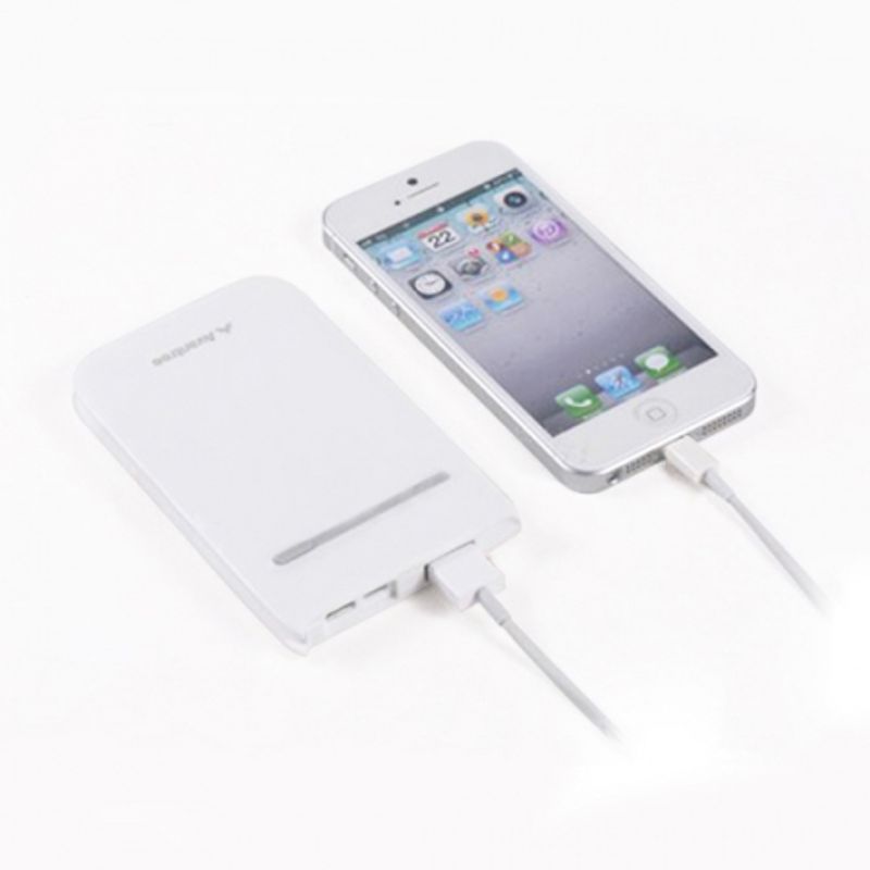avantree-powerbank-juno-baterie-externa-3400-mah-33938-2