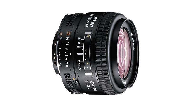 Nikon AF Nikkor 24mm f/2.8 D - F64.ro - F64.ro