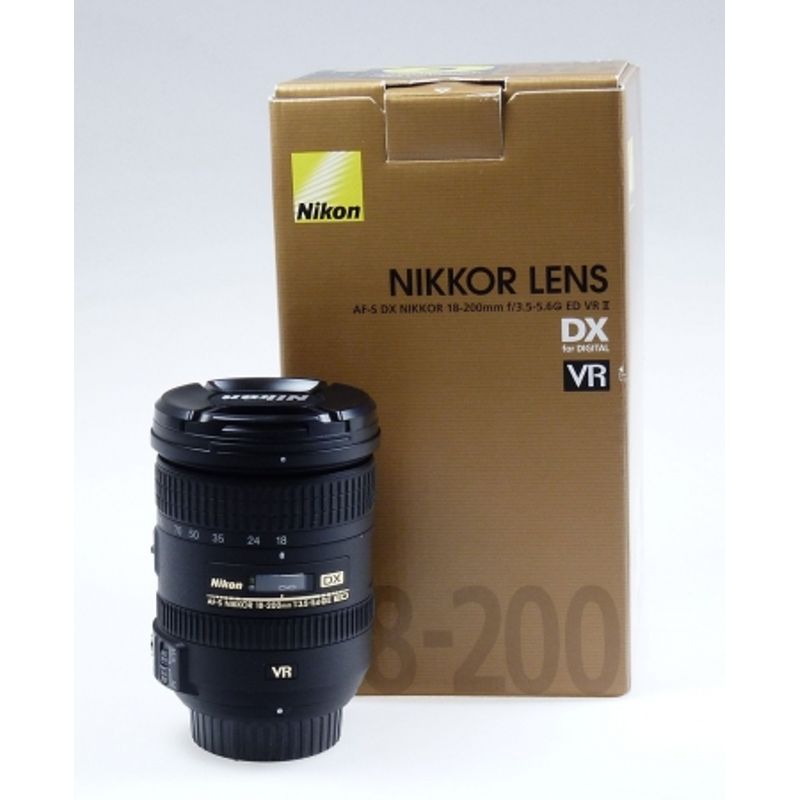 nikon-af-s-dx-nikkor-18-200mm-f-3-5-5-6g-ed-vr-ii-11397-9