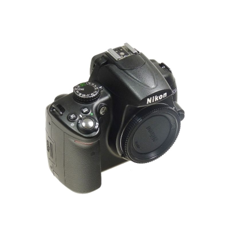 sh-nikon--d5000-body-sh-125023579-47196-1-294