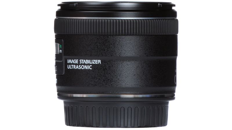 Canon EF 28mm f/2.8 IS USM - F64.ro - F64.ro