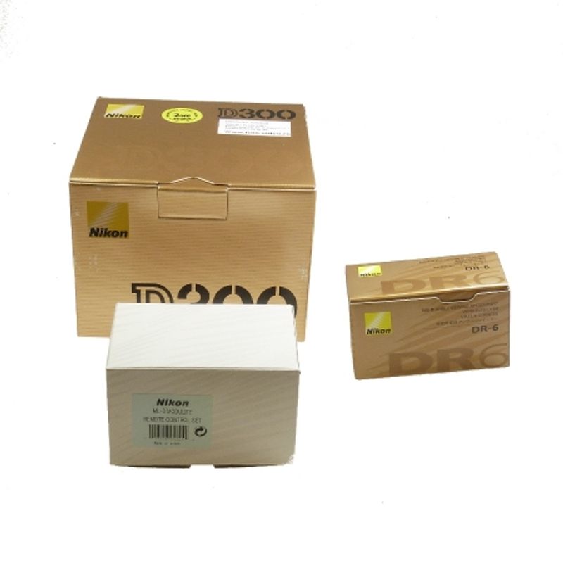 nikon-d300-vizor-nikon-dr-6-transmiter-nikon-ml-3-sh6343-1-50572-6-438