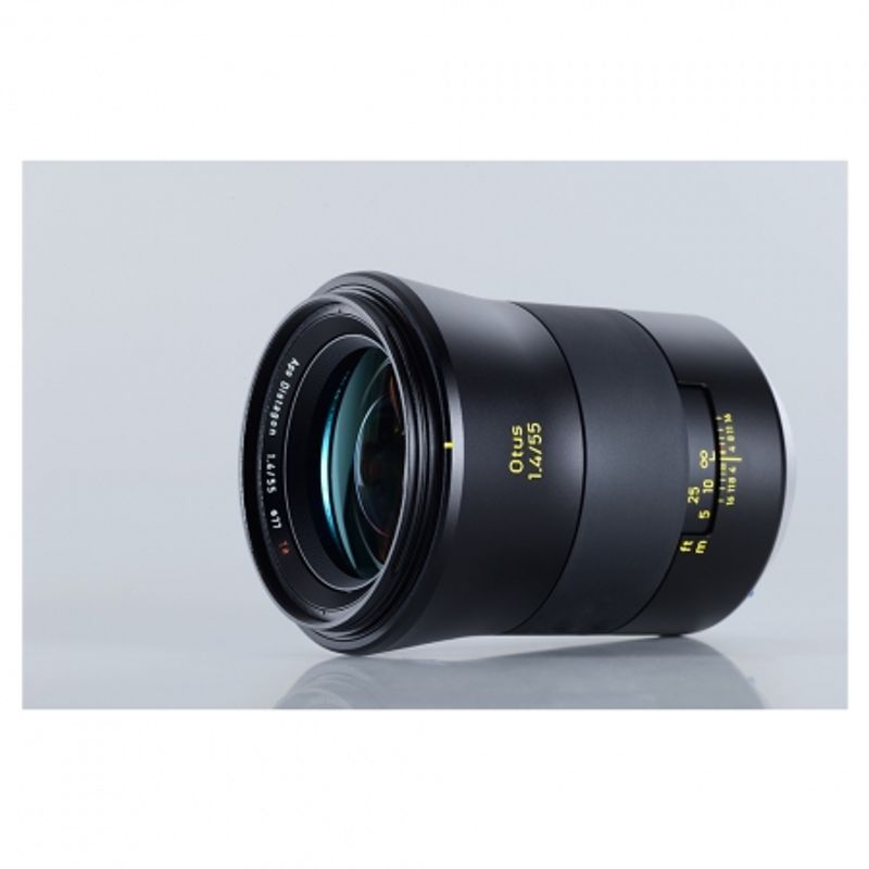 carl-zeiss-distagon-t--otus-55mm-f-1-4-ze-canon-25772-2