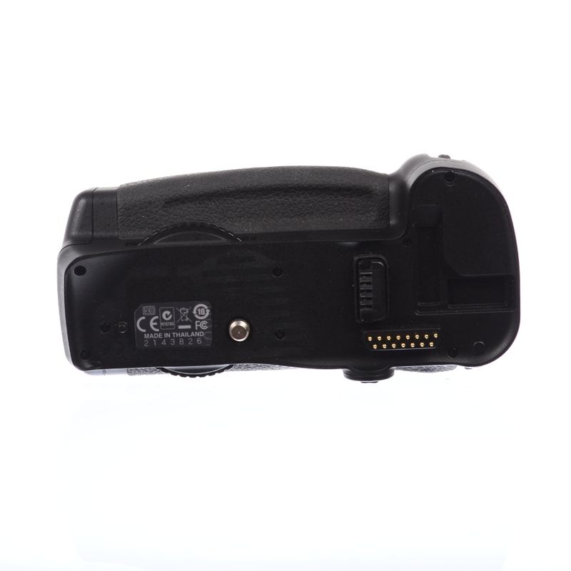grip-nikon-mb-d10-2-acumulatori-nikon-sh6536-53596-2-277