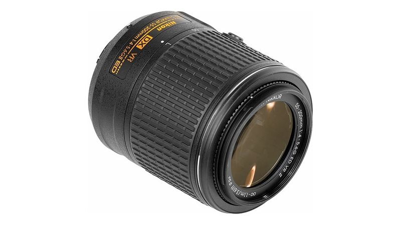 Nikon AF-S DX NIKKOR 55-200mm f/4-5.6G ED VR II - F64.ro