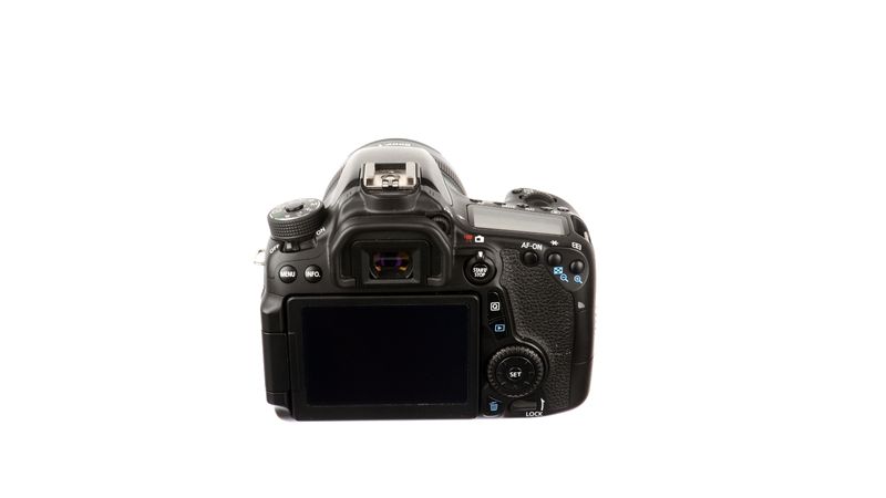 Canon EOS 70D + EF-S 18-135 STM - SH6692 - F64.ro