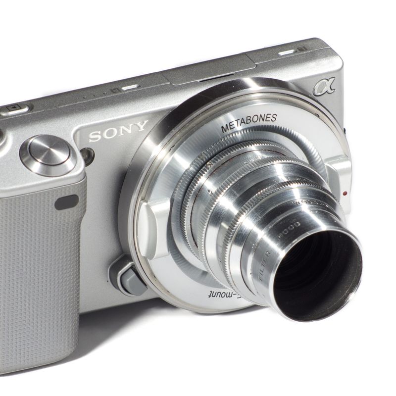 metabones-inel-adaptor-c-mount-la-e-mount-nex-chrome-48188-3-555