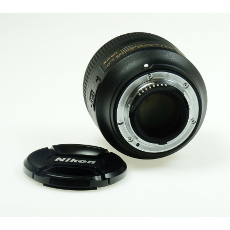 nikon-af-s-nikkor-85mm-f-1-8g-21207-28