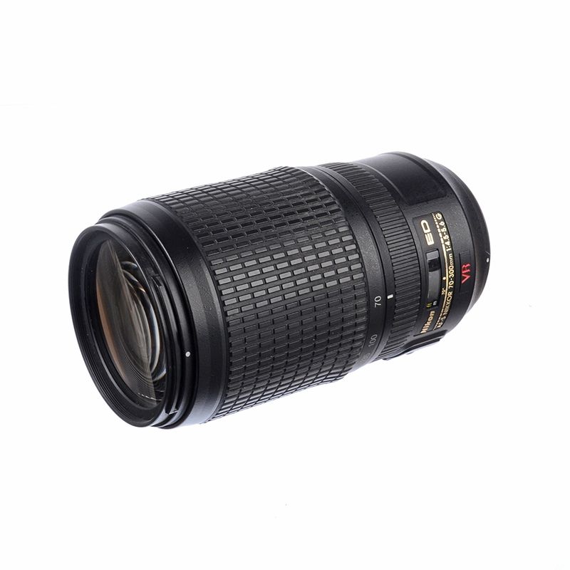 nikon-af-s-70-300mm-f-4-5-5-6-vr-sh6805-57387-1-488