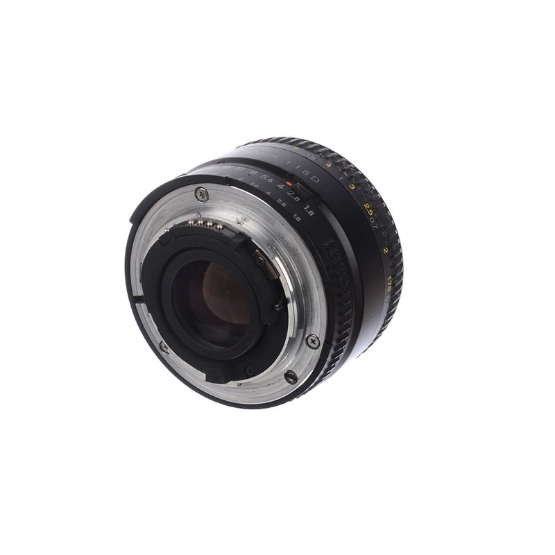 sh-nikon-50mm-f-1-8-af-d-sh125032815-57952-2-110