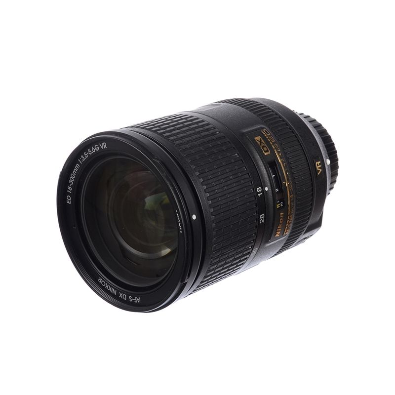nikon-af-s-18-300mm-f-3-5-5-6-g-vr-sh6861-58125-1-971