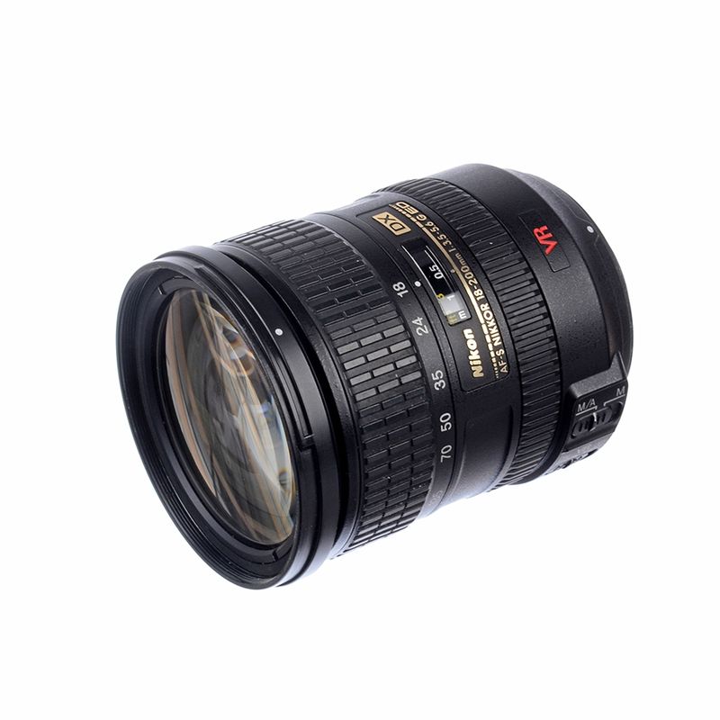 sh-nikon-18-200mm-f-3-5-5-6-vr-sh125033298-58735-1-15