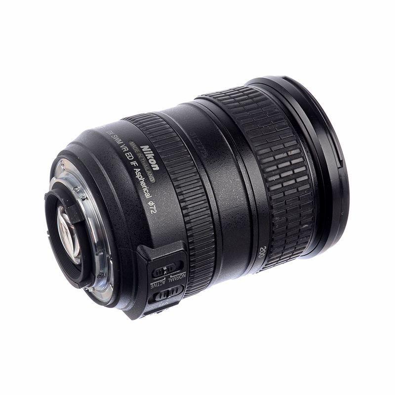 sh-nikon-18-200mm-f-3-5-5-6-vr-sh125033298-58735-2-64
