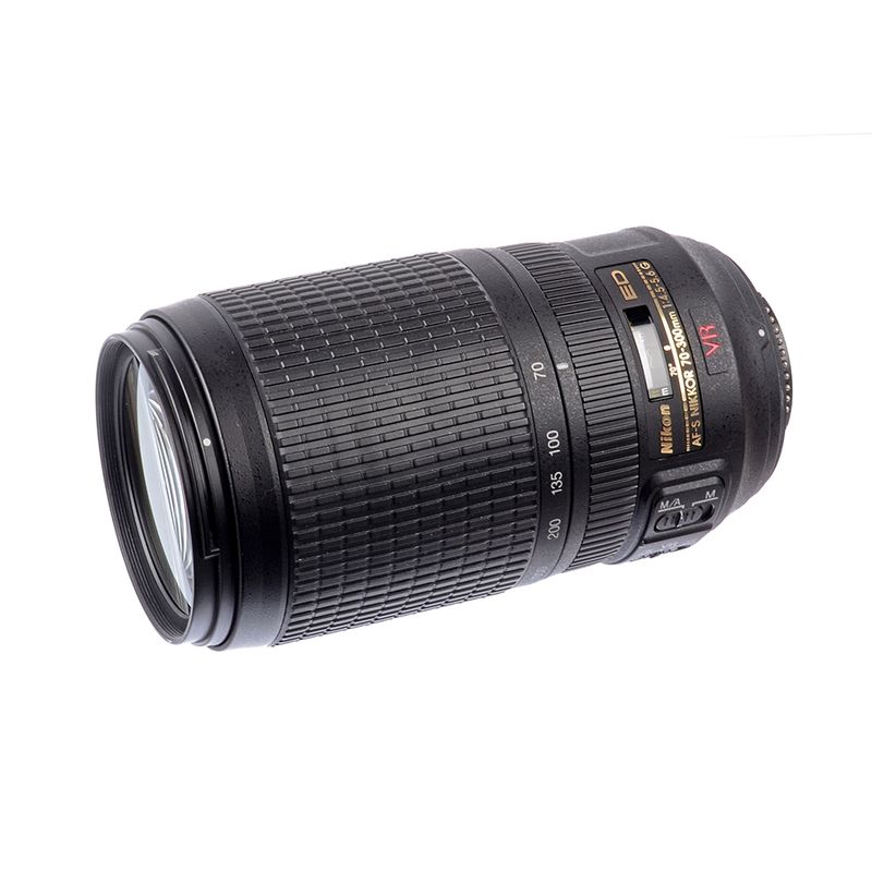 sh-nikon-70-300mm-f-4-5-5-6-g-vr-sh125033652-59465-1-833