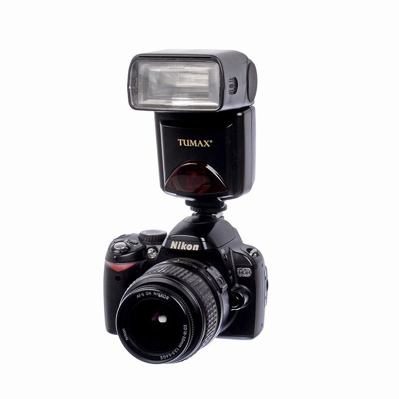nikon-d60-18-55mm-vr-blit-tumax-sh7082-1-61084-4-920
