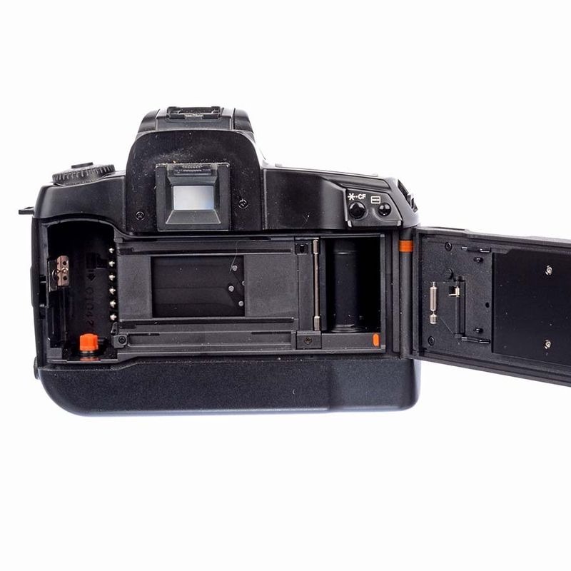 canon-a2---eos-5---tamron-70-300mm-f-4-5-6-macro-sh7151-3-62204-4-13
