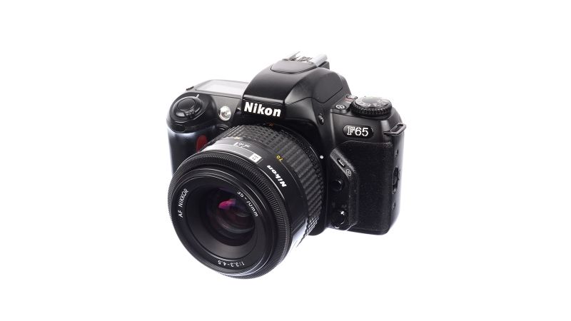 Nikon F65 + Nikon AF-D 35-70mm f/3.3-4.5 - SH7232-1 - F64.ro