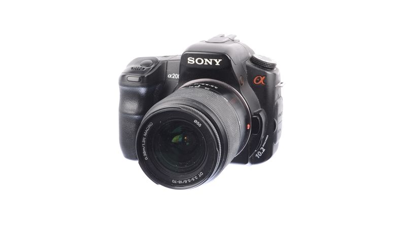 Sony Alpha A200 + Sony 18-70mm - SH7240-2 - F64.ro