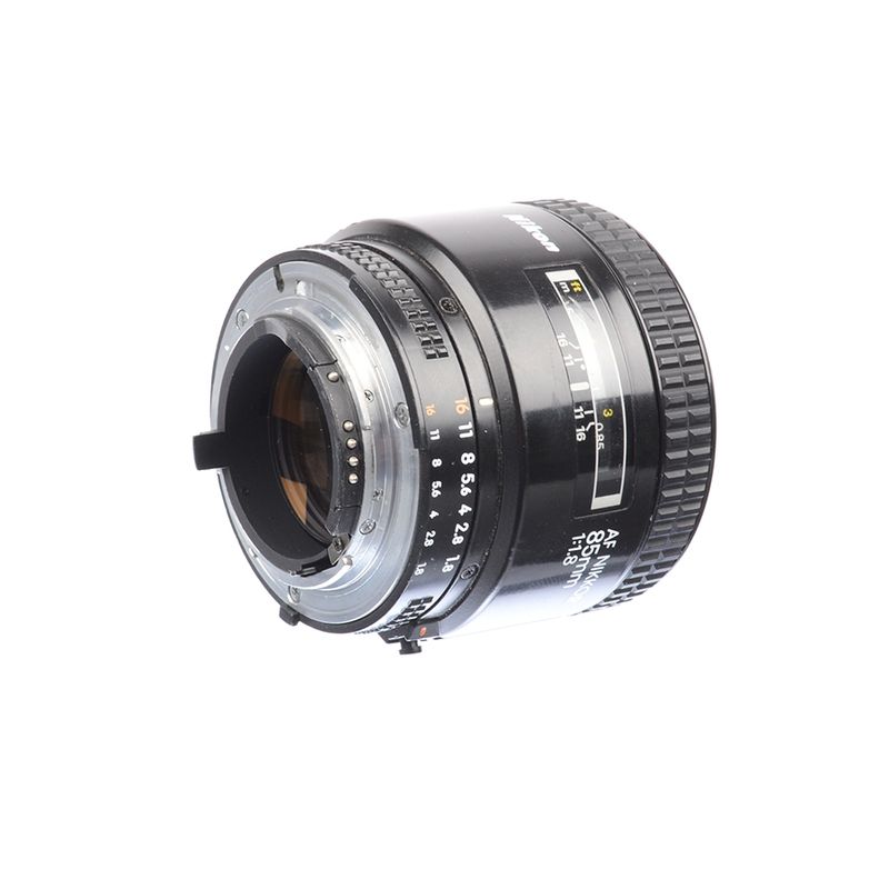 nikon-85mm-f1-8-af-d-sh7250-5-63640-2-82