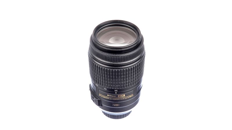 Nikon AF-S DX NIKKOR 55-300mm f/4.5-5.6G ED VR - F64.ro