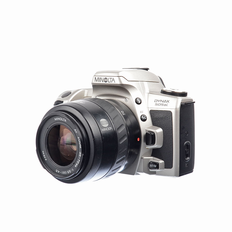 Minolta Dynax 505si + Minolta AF Zoom 35-70mm f/3.5-4.5 SH-164-2