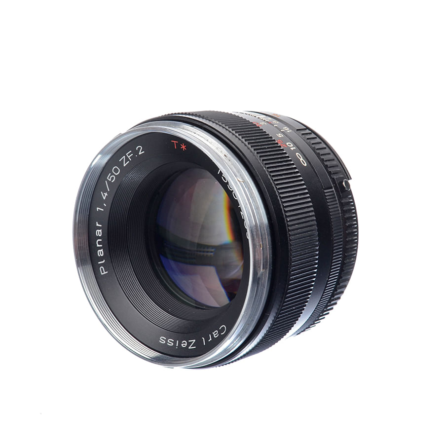 Carl Zeiss Planar T* 50mm f/1.4 ZF.2 (baioneta Nikon F, focus