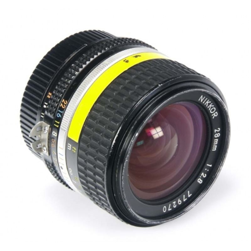 nikon-ais-28mm-f-2-8-focus-manual-6553-1