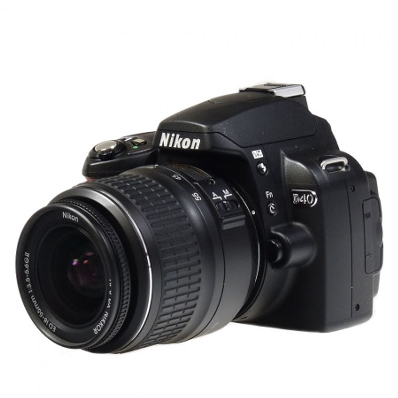 nikon-d40-obiectiv-nikkor-18-55mm-1-3-5-5-6-ed-sh4195-1-27570-3