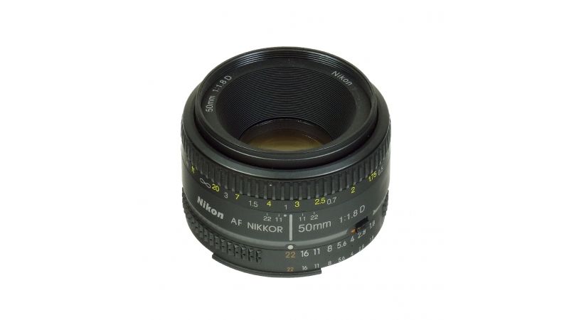 Nikon 50mm f/1.8 AF-D - SH4735-3 - F64.ro