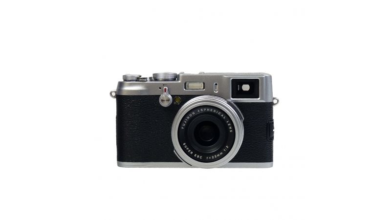 Fujifilm Finepix X100 aparat foto compact - SH4824-1 - F64.ro
