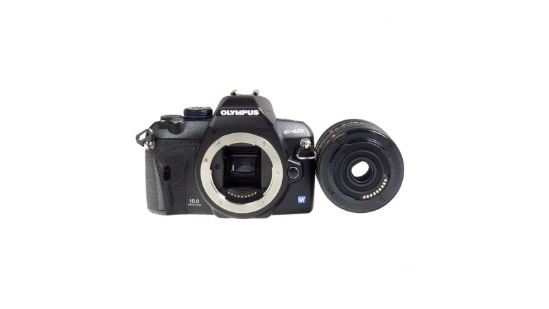 Olympus E-420 + 14-42mm + 40-150mm - SH5354 - F64.ro