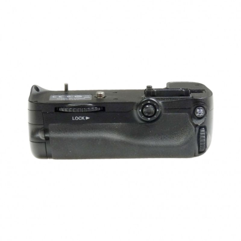 nikon-mb-d11-pt-d7000-sh5366-38501-1