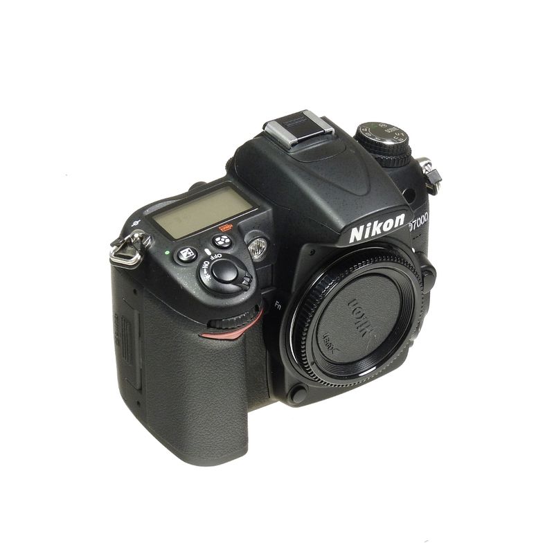 nikon-d7000-grip-nikon-geanta-giottos-sh5548-1-40202-1-372