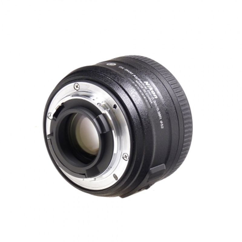nikon-35mm-f-1-8g--af-s-dx-sh5668-4-41408-2-640