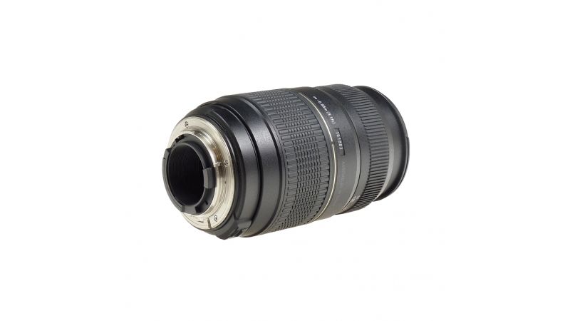 Tamron 70-300mm f/4-5.6 Macro - pt Nikon - SH5772-1 - F64.ro