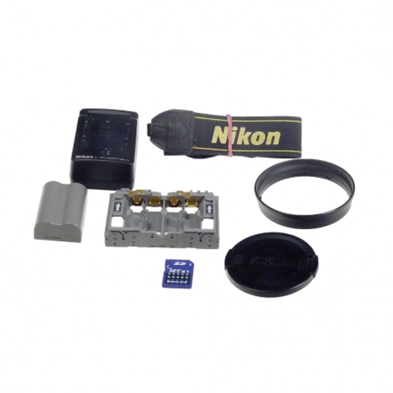 nikon-d80-sigma-28-200mm-f-3-8-5-6-grip-sh5793-2-42783-5-90