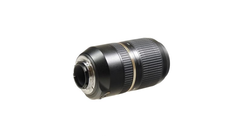 Tamron 70-300mm F4-5.6 VC USD Nikon レンズ Amazon.co.jp: TAMRON 望遠ズームレンズ SP 70-300mm F4-5.6 Di