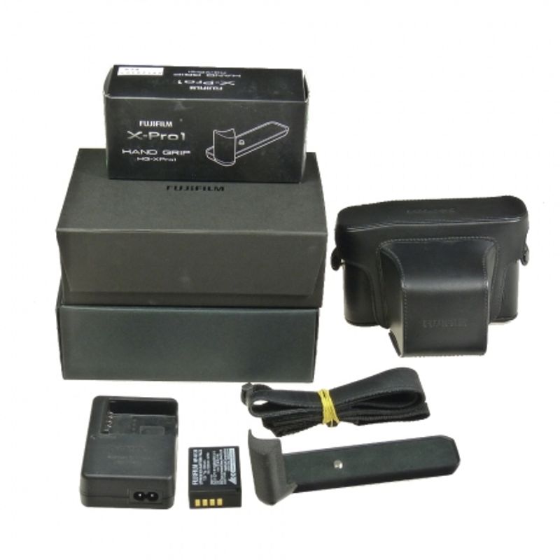 sh-fujifilm-x-pro1-body-grip--toc-sn--21m03392-43103-5-712