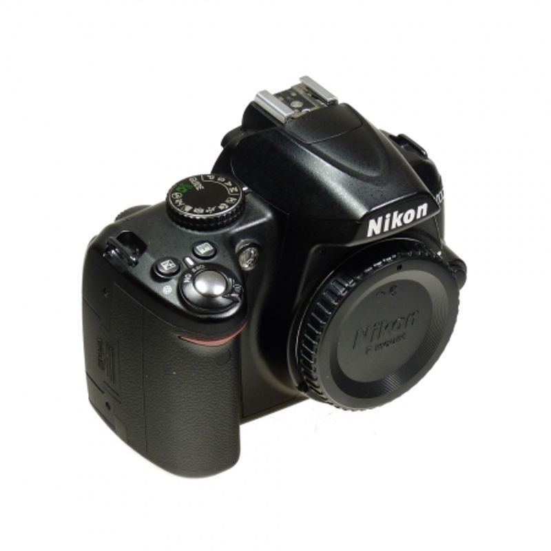 sh-nikon-d3000-body-sn-6638073-43418-1-239