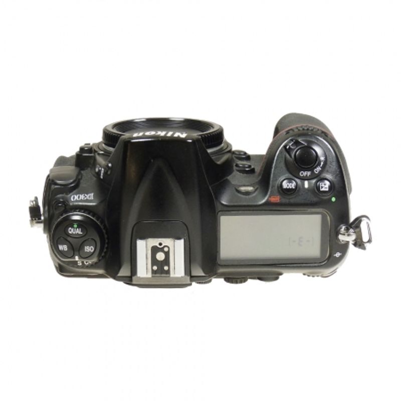 nikon-d300-body-trepied-sh5862-2-43541-3-554